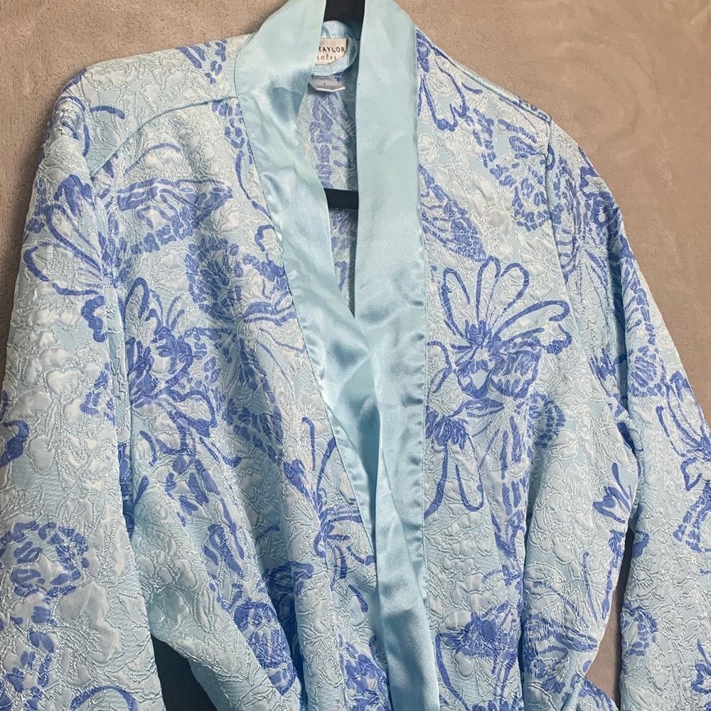 MORGAN TAYLOR | LARGE Women EMBROIDERED SATIN INTIMATE ROBE | PALE FRENCH BLUE